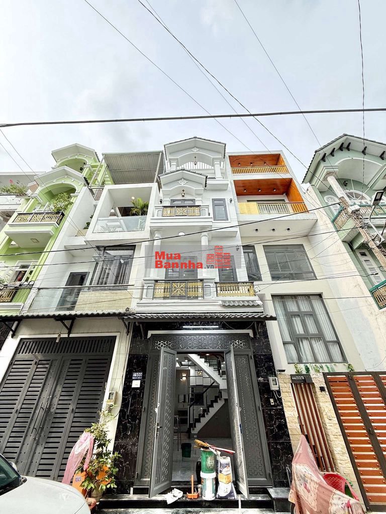 Nhà phố 3 tầng Hẻm 7m Khu nhà lầu Lê Thị Riêng