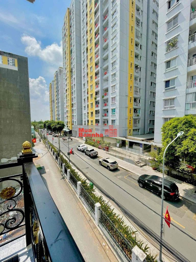 NHÀ PHỐ MỚI XÂY ĐÓN TẾT QUẬN 6 - ĐƯỜNG 10M NHỰA