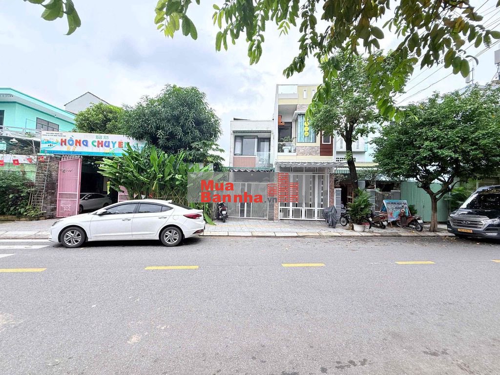 bám nhà 2 taanhf mặt tiền Nguyễn Phước Nguyên kinh doanh sầm uất