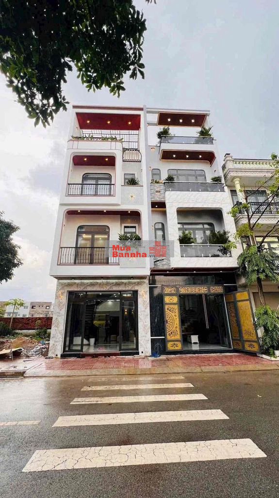 Nhà mặt tiền KDC phúc đạt chiêu liêu Bình Dương