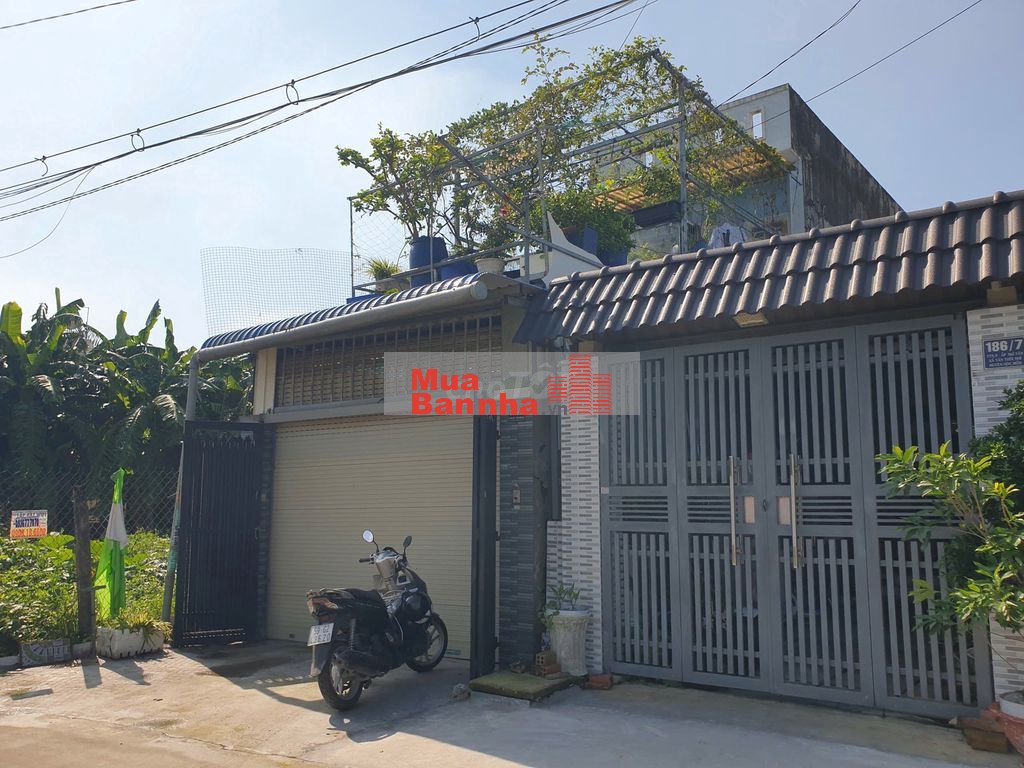 HOT- Nhà DT 4m*28m, đường xe hơi thông (TTN09) gần ngã 3 Lam Sơn HM