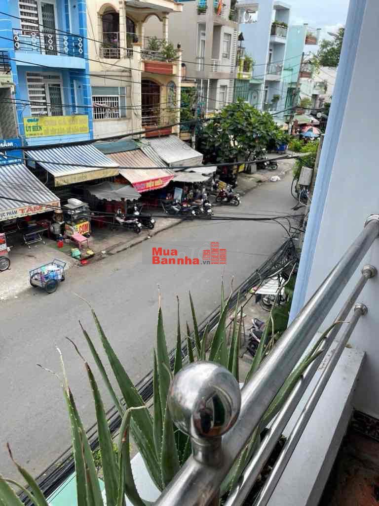 Bán nhà mặt tiền kinh doanh Bông Sao p5q8