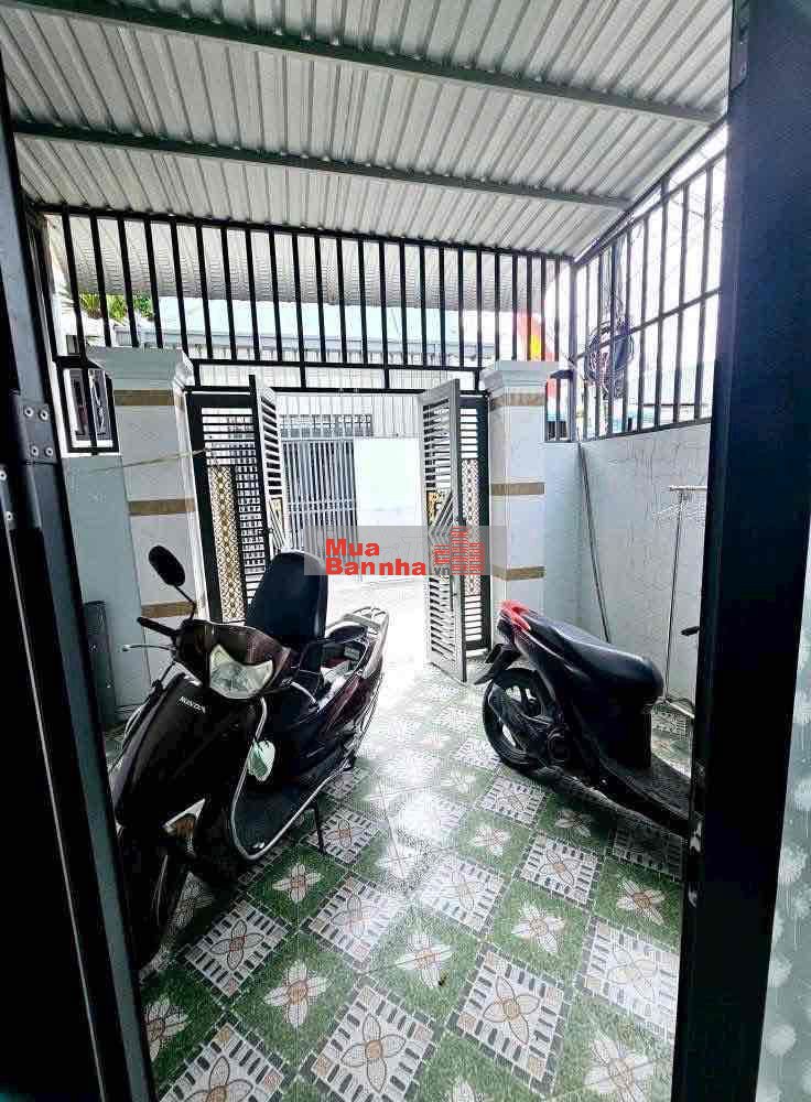 NHÀ Ở NGAY, 4x17.5M, PN TRỆT, ĐƯỜNG 8M, DĨ AN, 3 ĐỒNG TL