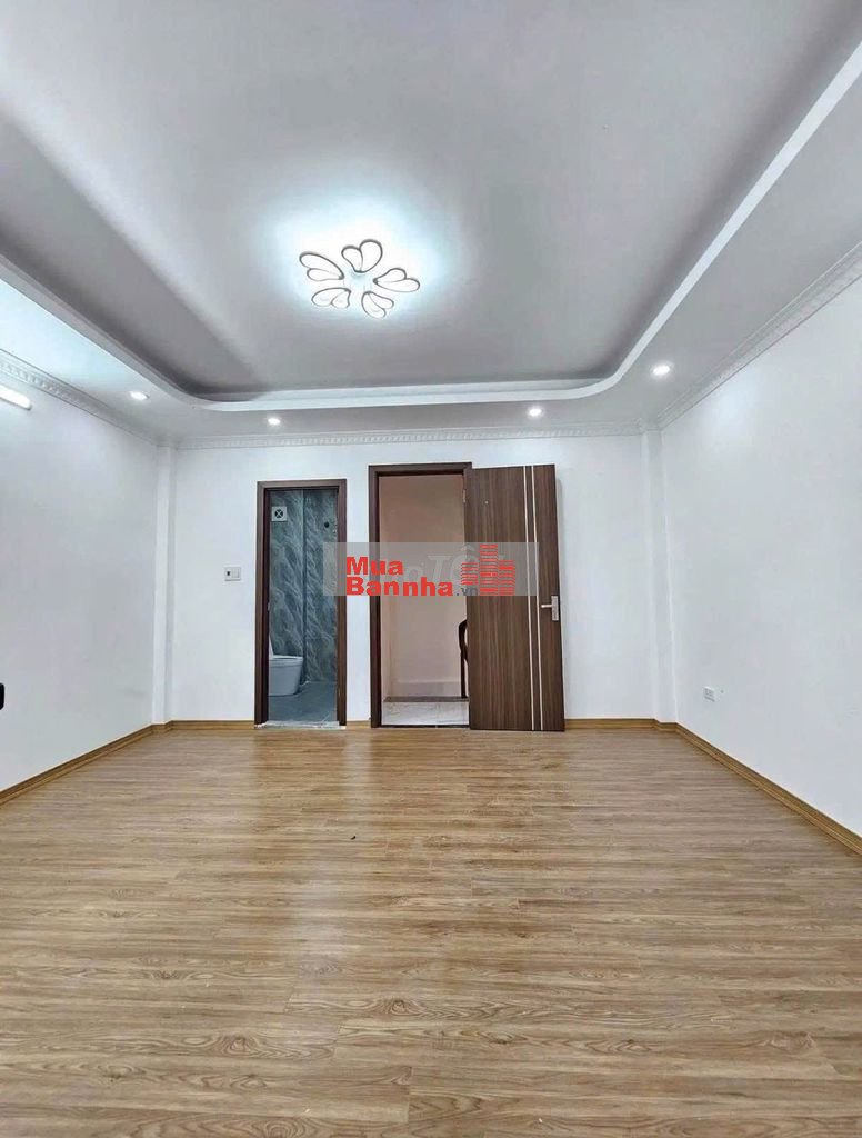 Nhà Mới 31m2 x 4.5 Tầng – Ngõ Thoáng Taxi Vào Tận Cổng - Nhỉnh 6 tỷ