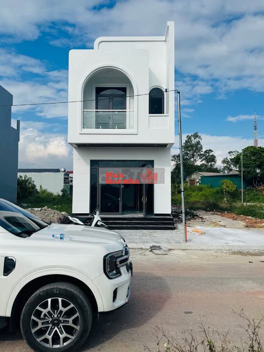 CHÍNH CHỦ BÁN NHÀ 2 TẦNG TRUNG TÂM MÓNG CÁI – MỚI 100% 🏡