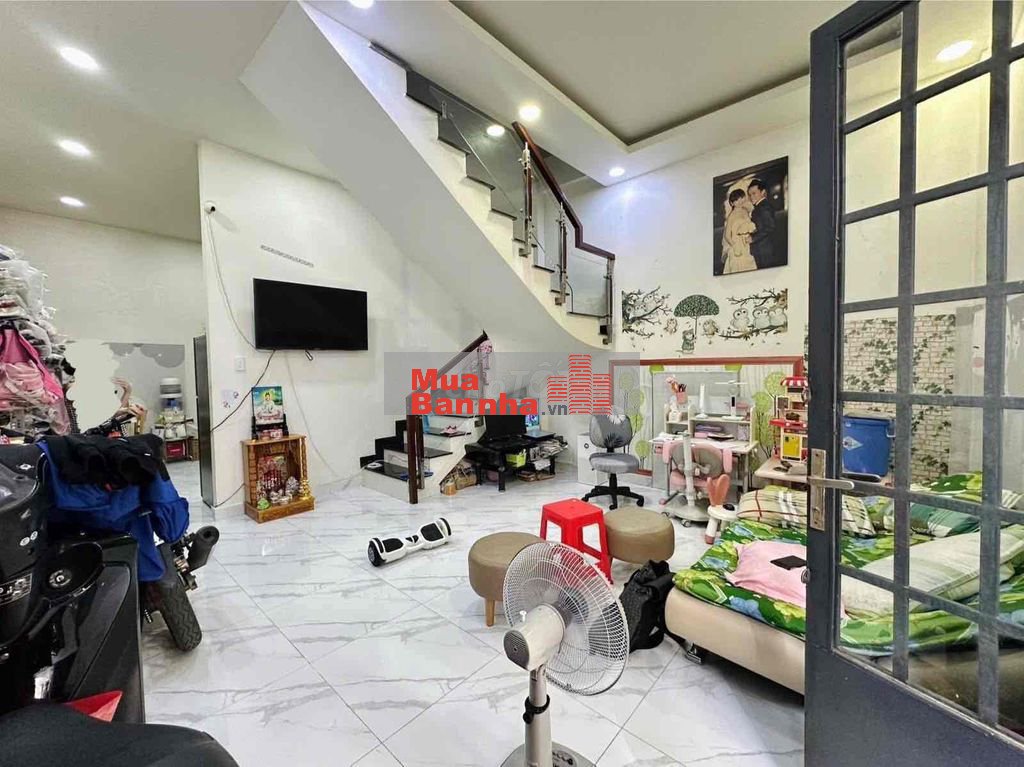 Bán nhà ngay đường Tân Lập 1 - Hiệp Phú - Thủ đức