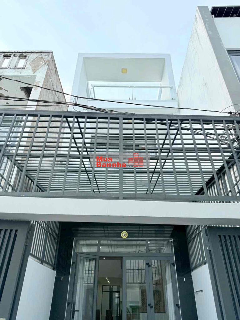 NHÀ HIẾM CÓ CHIỀU DÀI 20 M CÁCH HXT 20M ĐƯỜNG SỐ 51 P14