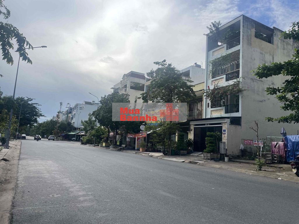 Khu Phú Mỹ• Mặt Tiền Đường D1• Cạnh PMH• 4 Tầng• 110m2• 5PN• 15tỷ500