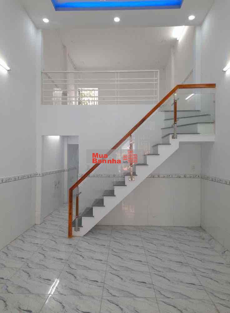 chủ cần tiền hạ giá bán căn nhà mới đẹp sạch sẽ dân cư đông đúc dchh