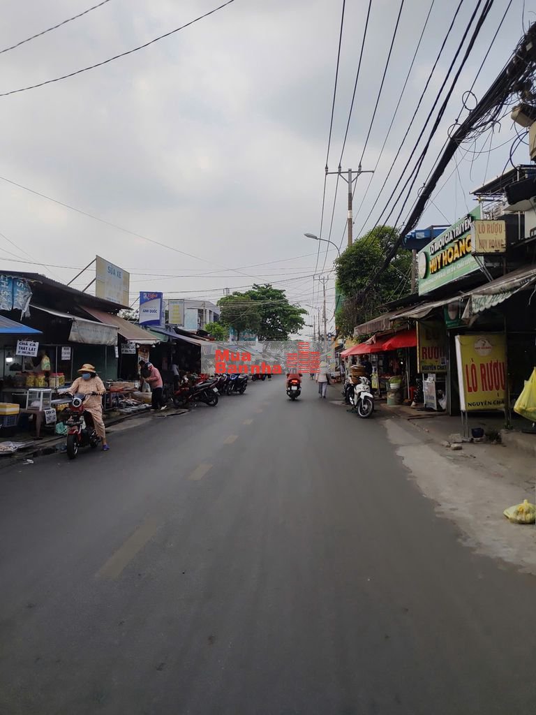 Nhà 5 tầng sát KDC An Sương, hẻm xe tải, 5x21m, giá 8.99 tỷ