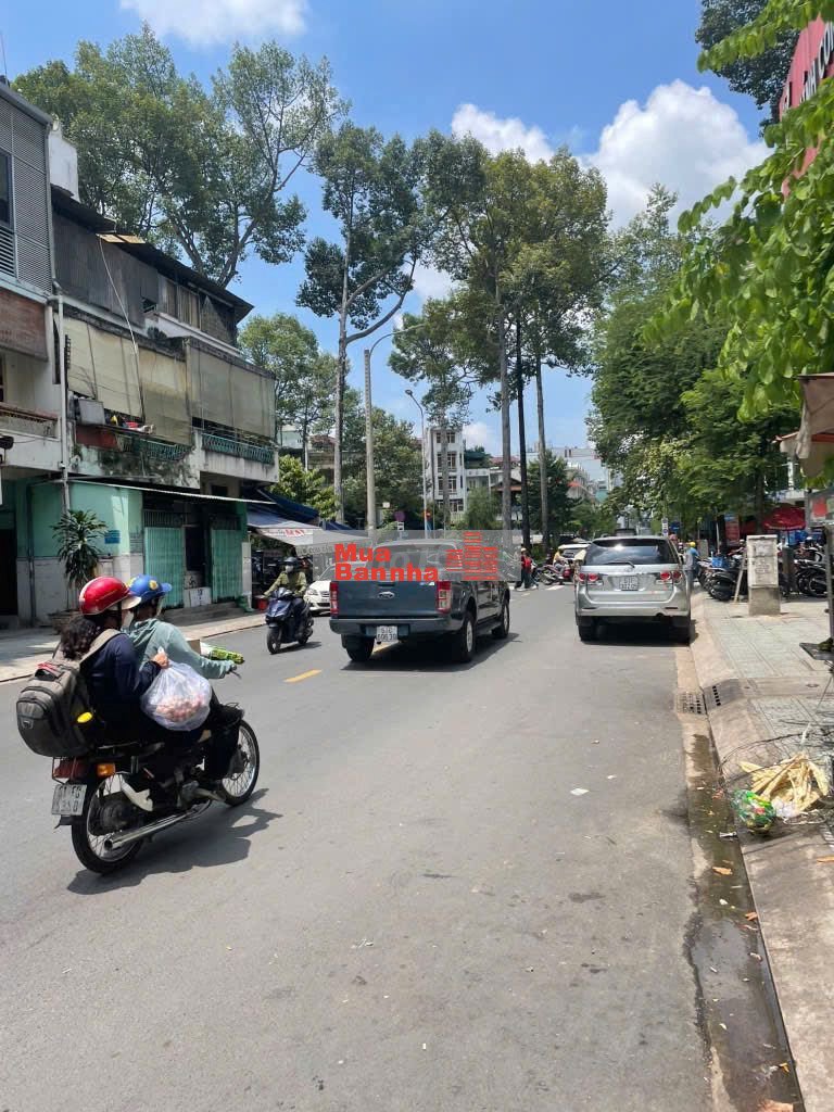 Sư Vạn Hạnh, Q10 - gần Mặt Tiền, DT 4 x 10m, 4 tầng, nhỉnh 7 tỷ