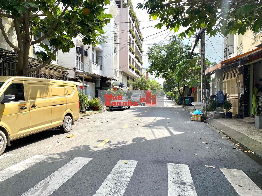 Mặt tiền khu họ Lê, 3 tầng đường Lê Sao, Tân Phú, 37m2, giá 4,8 tỷ tl