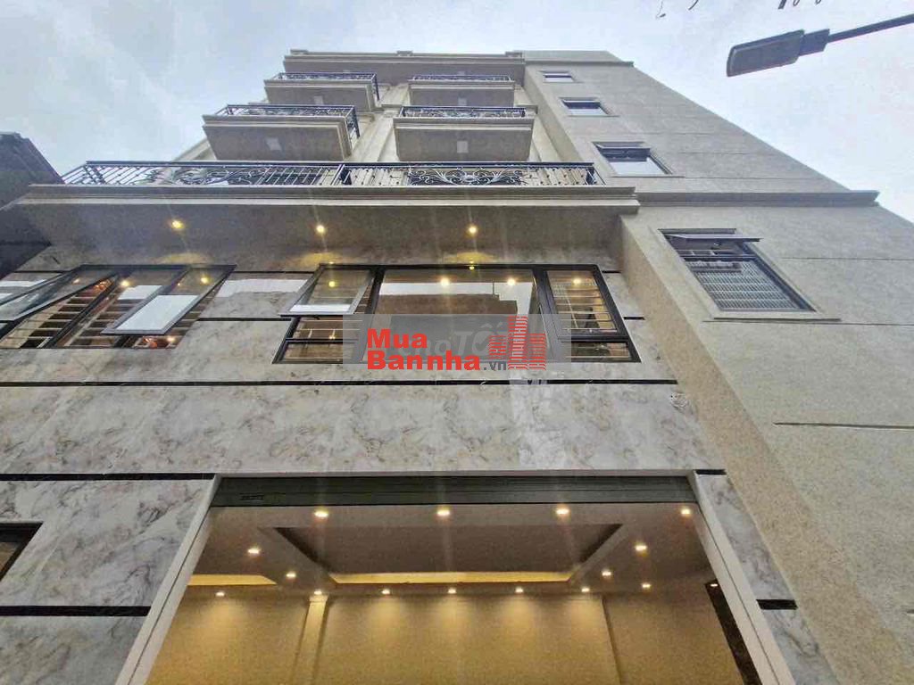 Nhà Thạch Bàn Long Biên, Mặt Tiền Khủng 8M, DT 60m x 6 tầng Thang Máy