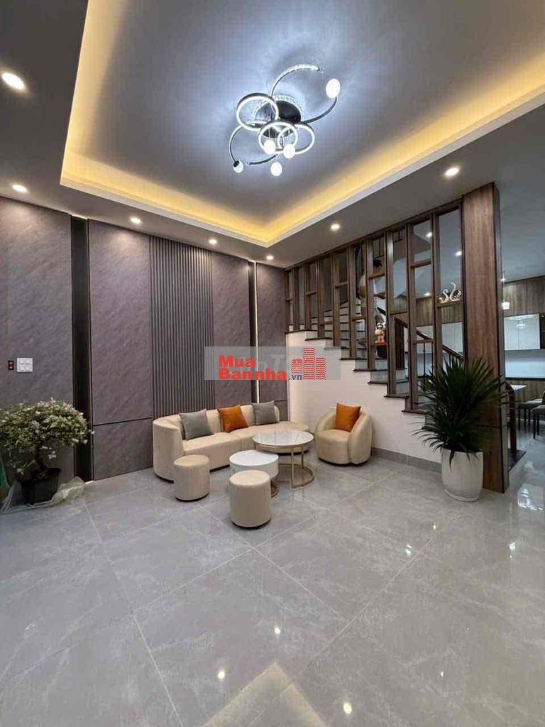 50M, MT 5M NGỌC LÂM – NỘI THẤT CAO CẤP – TRUNG TÂM LONG BIÊN