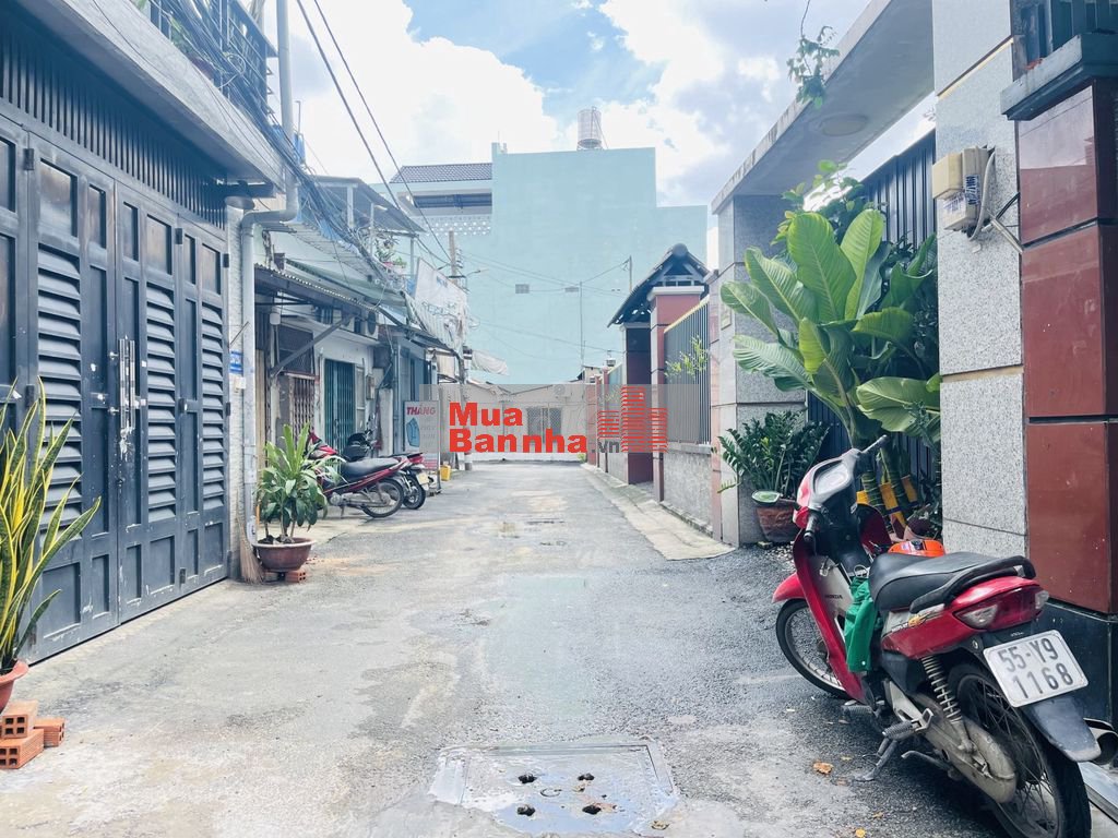 NHÀ ĐẸP GIÁ TỐT - HẺM 6M XE HƠI NGỦ TRONG NHÀ -CHỈ 4,4 TỶ