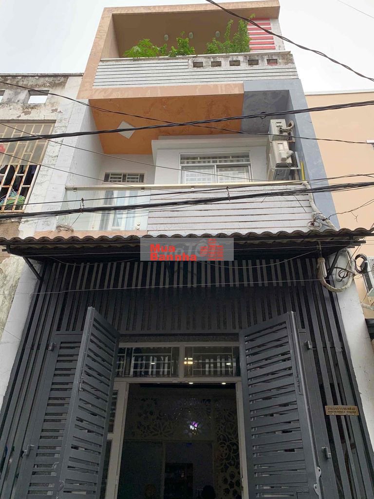 Cần bán nhà một chiếc ba lô xem thường hẻm mô tô