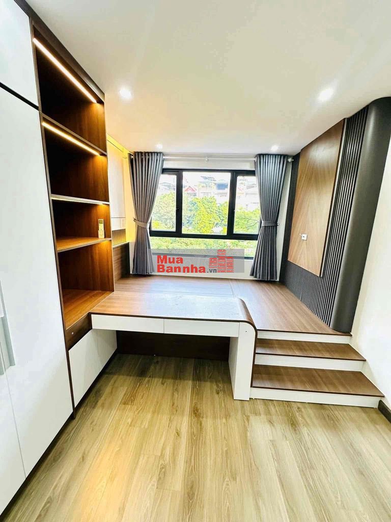 Lạc Long Quân - Vỉa Hè Rộng - Ô Tô Tránh - Kinh Doanh Đỉnh