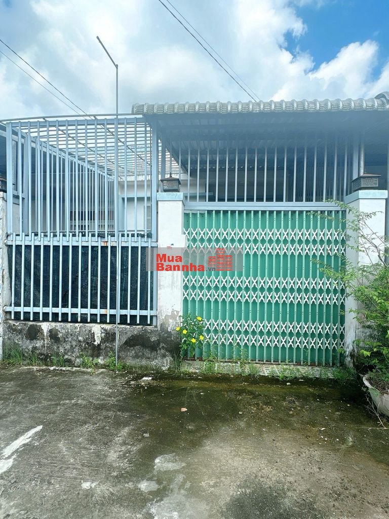 Chủ Ngộp bán gấp nhà Phú Nhuận.Hai mặt tiền trước và sau