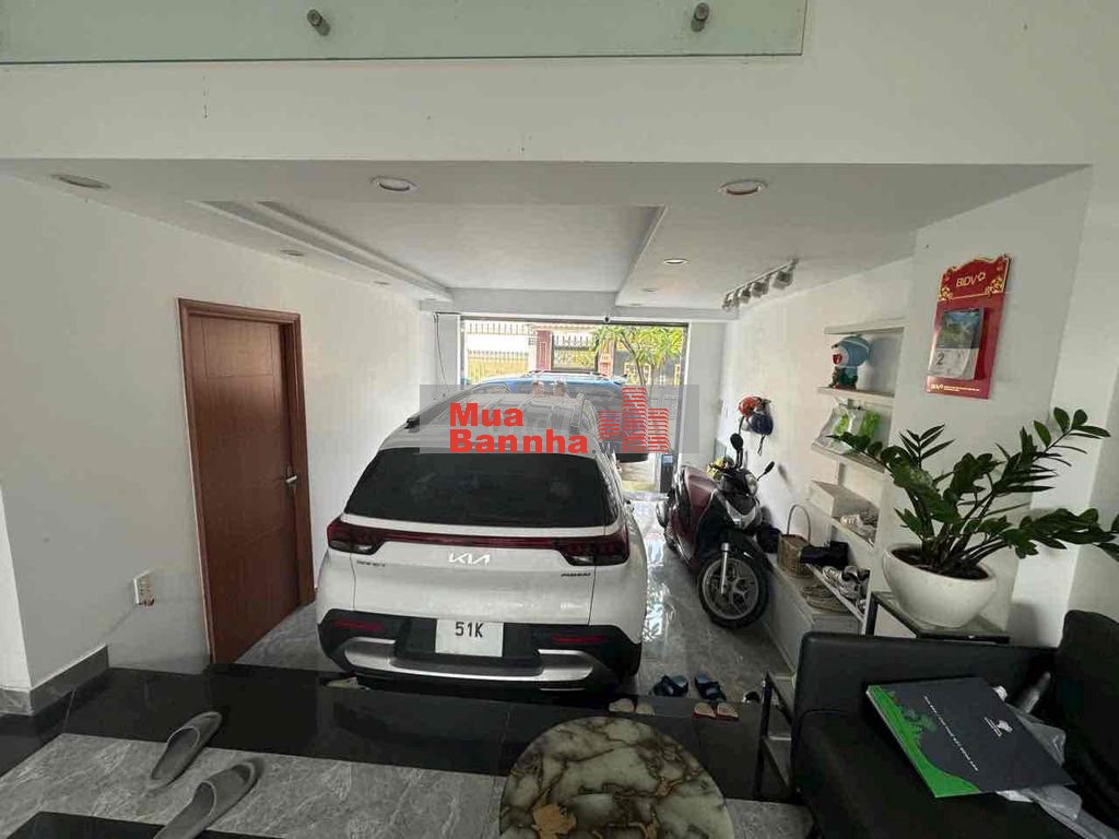 Bán nhà ngay chợ Tam Hà 4 tầng 80m2( ngang 8m) Tam Phú