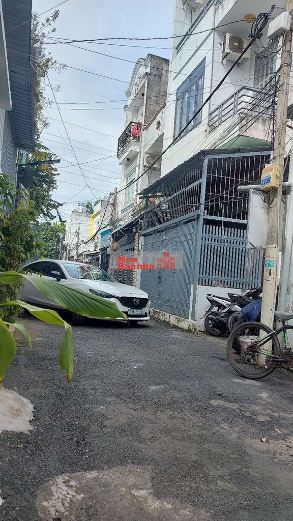 Bán nhà hẻm xe hơi Lê Văn Lương, P. Phước Kiểng,189m2,ngang 6m, 8.x tỷ