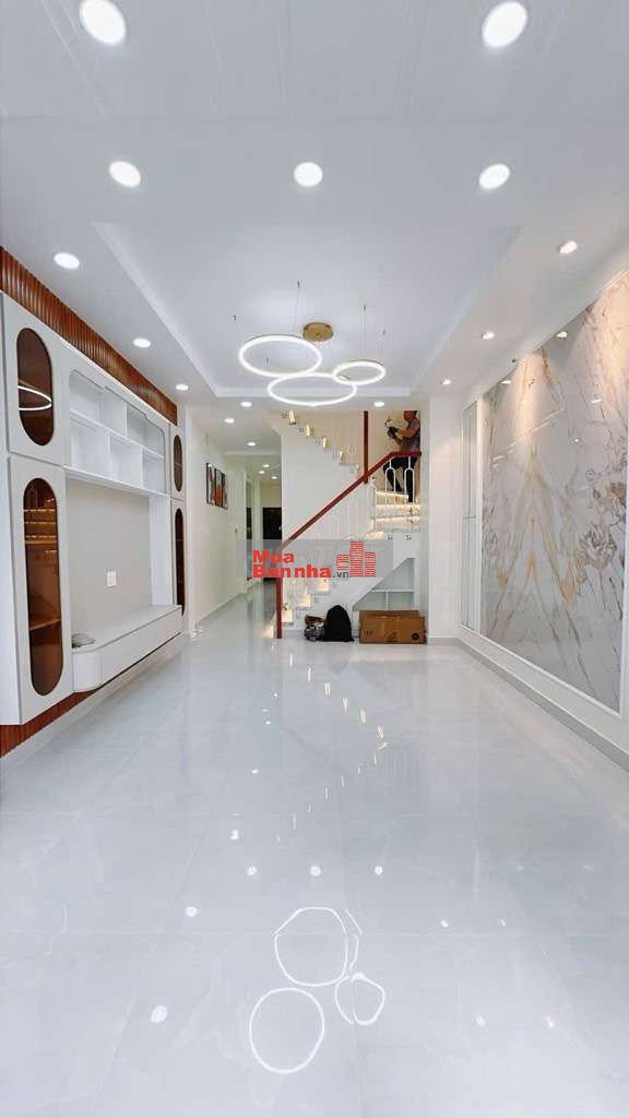 NHÀ MỚI FULL NỘI THẤT Ở QUẬN 7, SIÊU ĐẸP MUA LÀ Ở NGAY MÀ CHỈ HƠN 5Đ