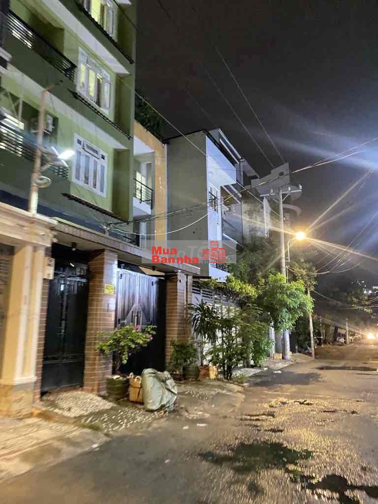 CƠ HỘI HIẾM – NHÀ 2 TẦNG NGAY LÂM VĂN BỀN, TÂN KIỂNG – GIA 5,5ty THƯƠ