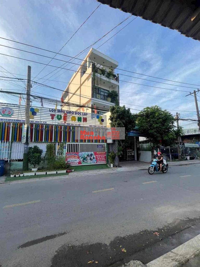 Nhà 5-25 3 lầu MT đường Nguyễn Thị Lạc