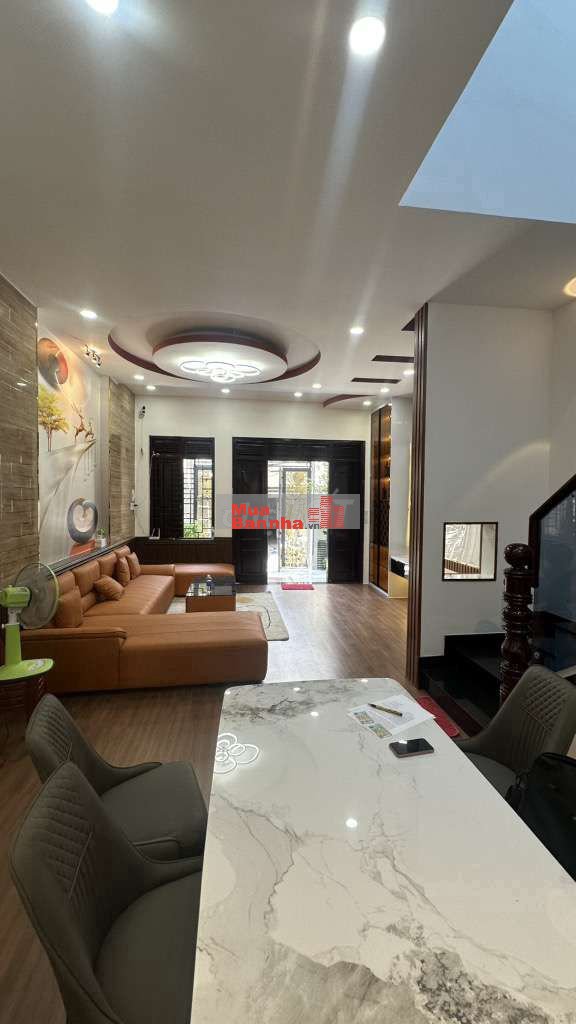 NHÀ MỚI - TẶNG NỘI THẤT CAO CẤP - HẺM ÔTÔ - 95M2 - QUẬN 12 -  HƠN 6 TỶ