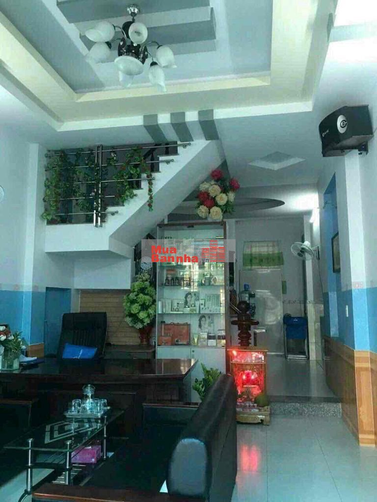 Nhà gần chợ hiệp thành city