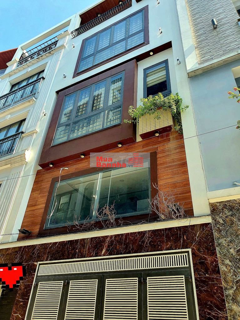 Giảm 600Tr - Xe Hơi Ngủ Nhà– 4 Tầng 42m² – 4PN – Sổ Vuông– Chỉ 7tỷ9 TL