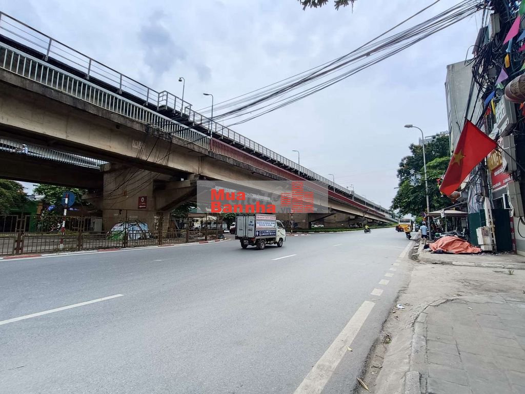 BÁN NHÀ – MẶT PHỐ TÂN XUÂN – Ô TÔ - KD PHÒNG KHÁM, SPA. ***