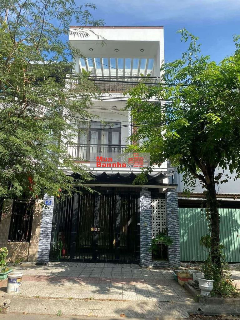 Bán nhà 3 tầng MT 7M5 ĐỖ HUY UYỂN - SƠN TRÀ gần Vincom gần biển 5phut