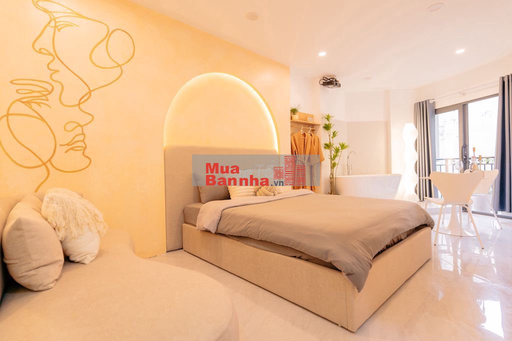 Chính chủ bán nhà Tam Trinh 95m2 7 tầng 25 phòng đường ô tô, giá 28 tỷ