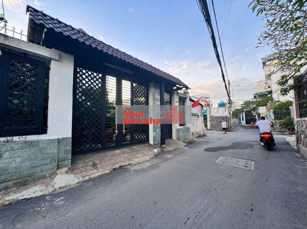 Bán nhà mặt tiền Trường Thọ -Chợ Thủ Đức -174M2 (6x30) -TN: 20Triệu/Th