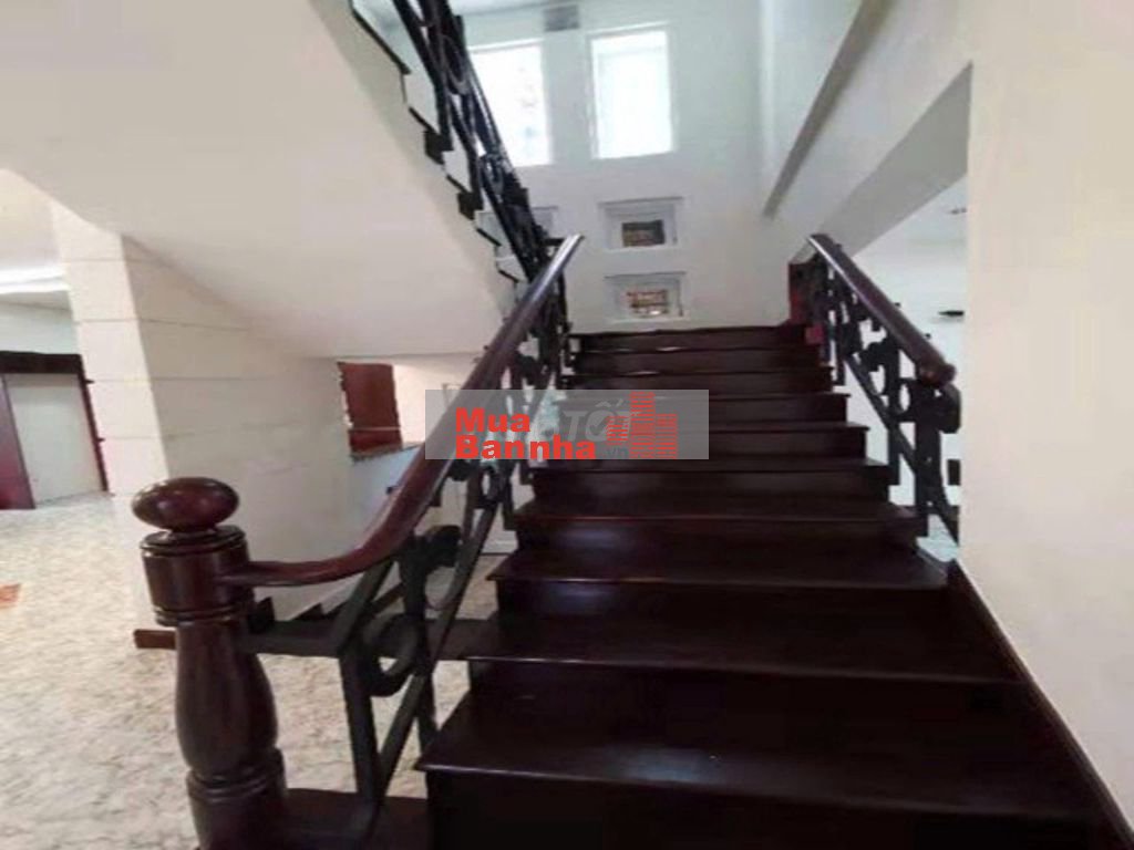 Bán BT view sông  Không gian lý tưởng 255 m2, 4 lầu 7pn nhỉnh 7x tỷ