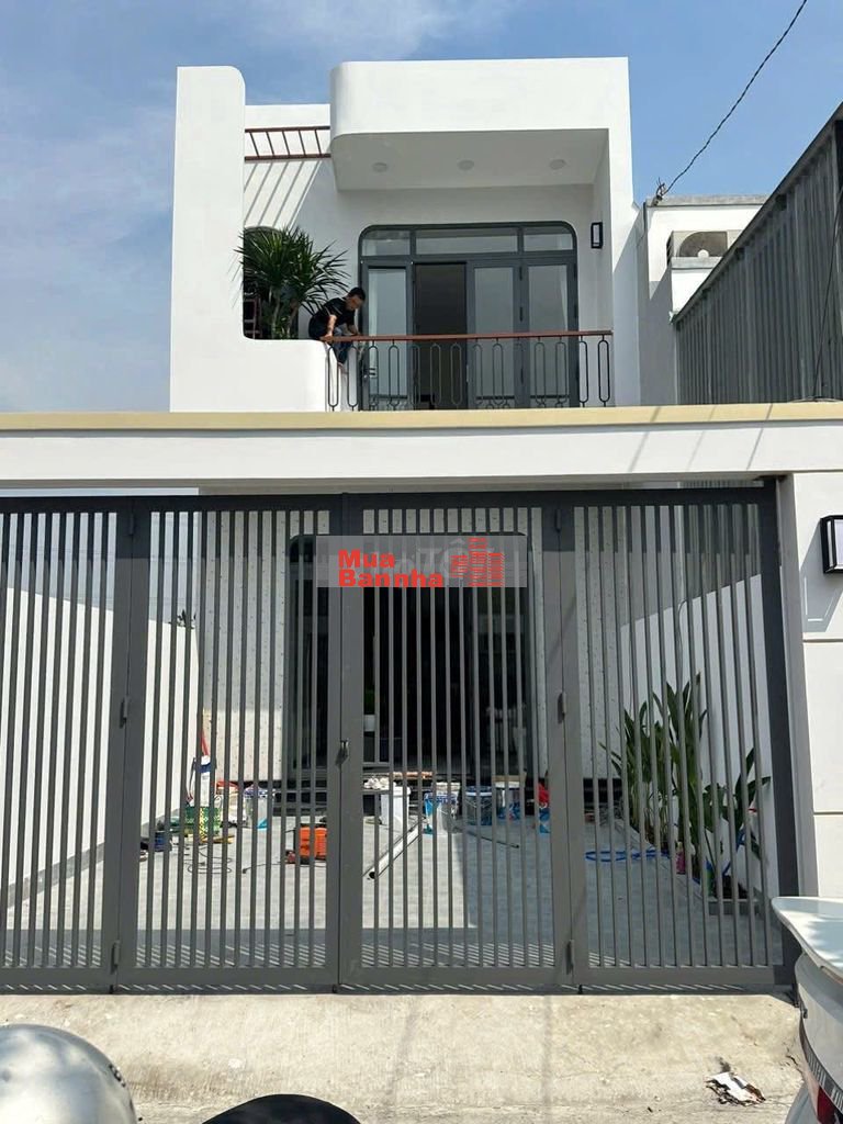 Cần bán căn nhà lầu sổ riêng thô cư , mt hẻm kinh doanh tp Biên hoà