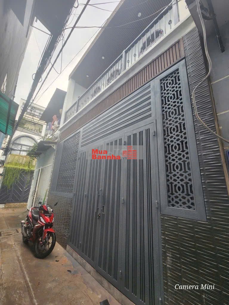 BÁN NHÀ 2 TẦNG DT 70M2- 4 PHÒNG NGỦ- HẺM XE HƠI 4M- Đ PHẠM VĂN CHIÊU