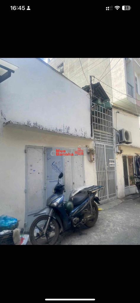 nhà ngay đại học công thương 8 x 20m giá 12,5 tỷ