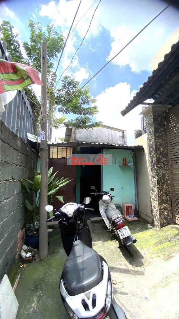 Bán nhà nát 63/4/31 đs9, p Trường Thọ Tp Thủ Đức