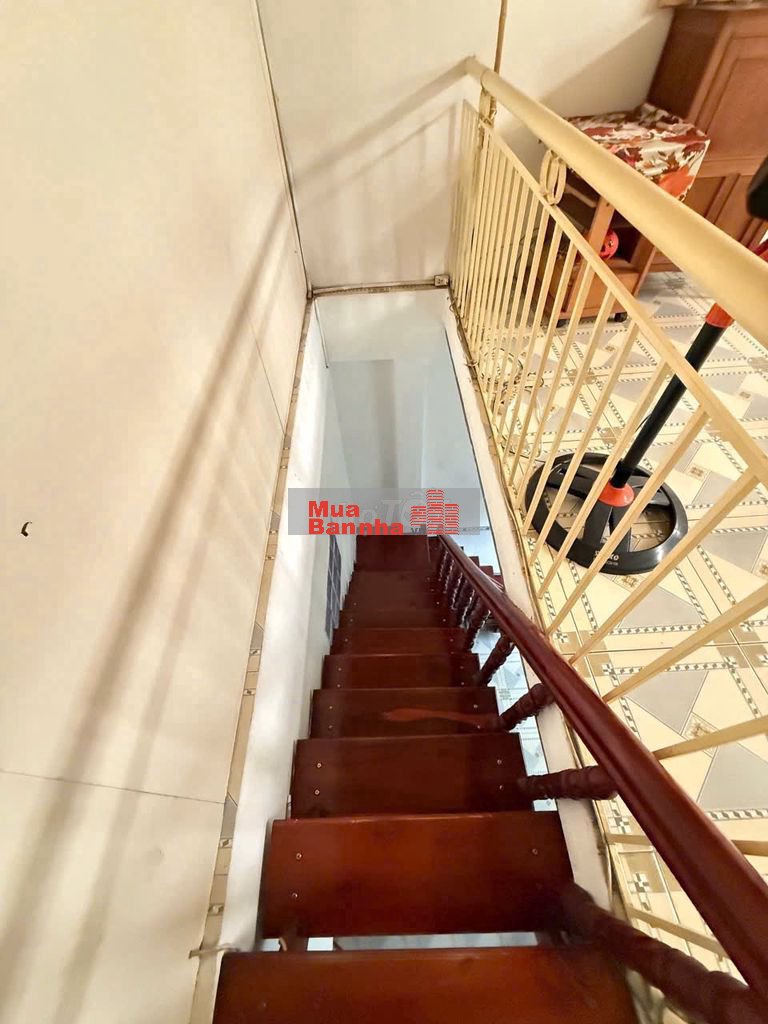 Chính chủ tôi cần bán căn nhà đường Lê Trọng Tấn giá 3,8 tỷ