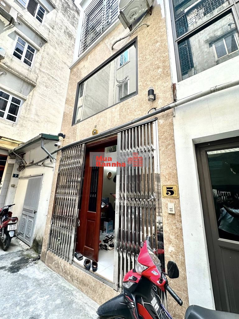 NGÕ 35 ĐẶNG THAI MAI - TÂY HỒ - YÊN TĨNH -THUẬN TIỆN CÁC PHỐ TRUNG TÂM