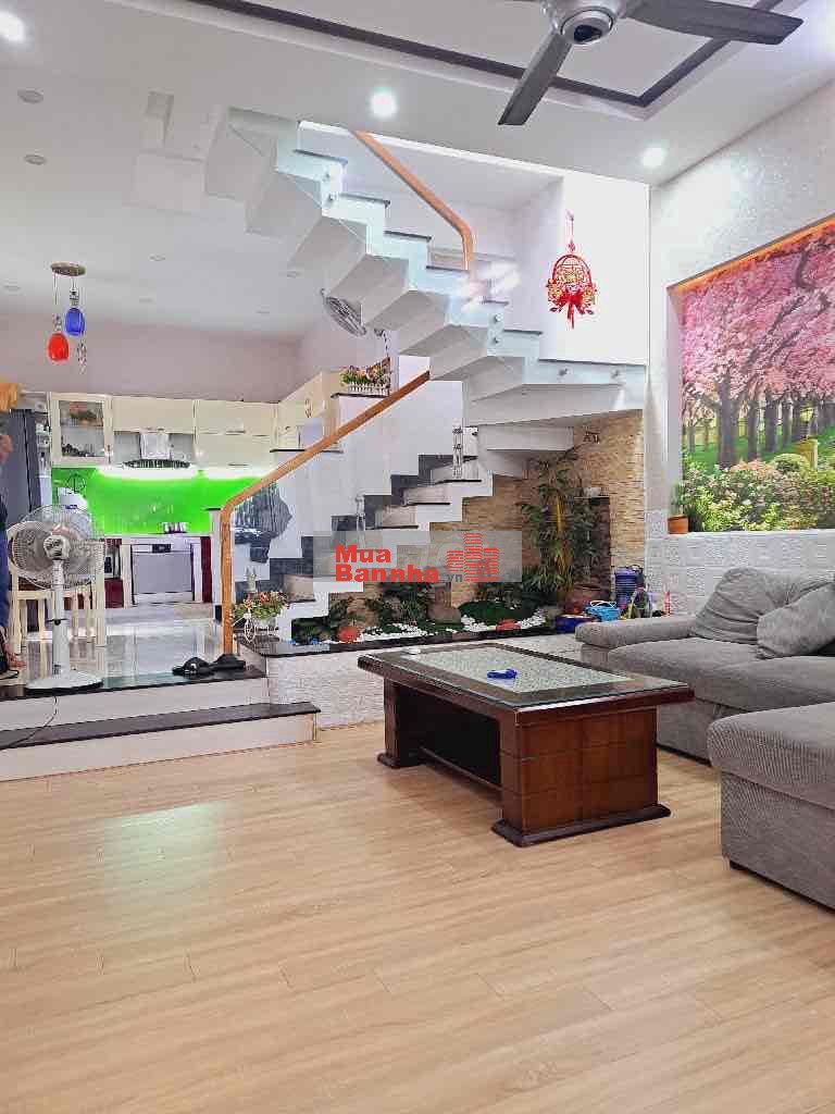 NHÀ DÀNH CHO NGƯỜI THÀNH ĐẠT TẬN HƯỞNG SỰ AN NHÀN VÀ ĐẦY ĐỦ TIỆN ÍCH .