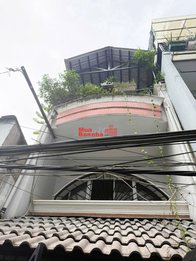 Bán nhà 3 tầng, hẻm 4m Tám Danh P4-Q8