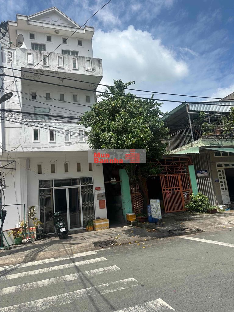 cần bán lô góc kdc vietsing dt 10x30