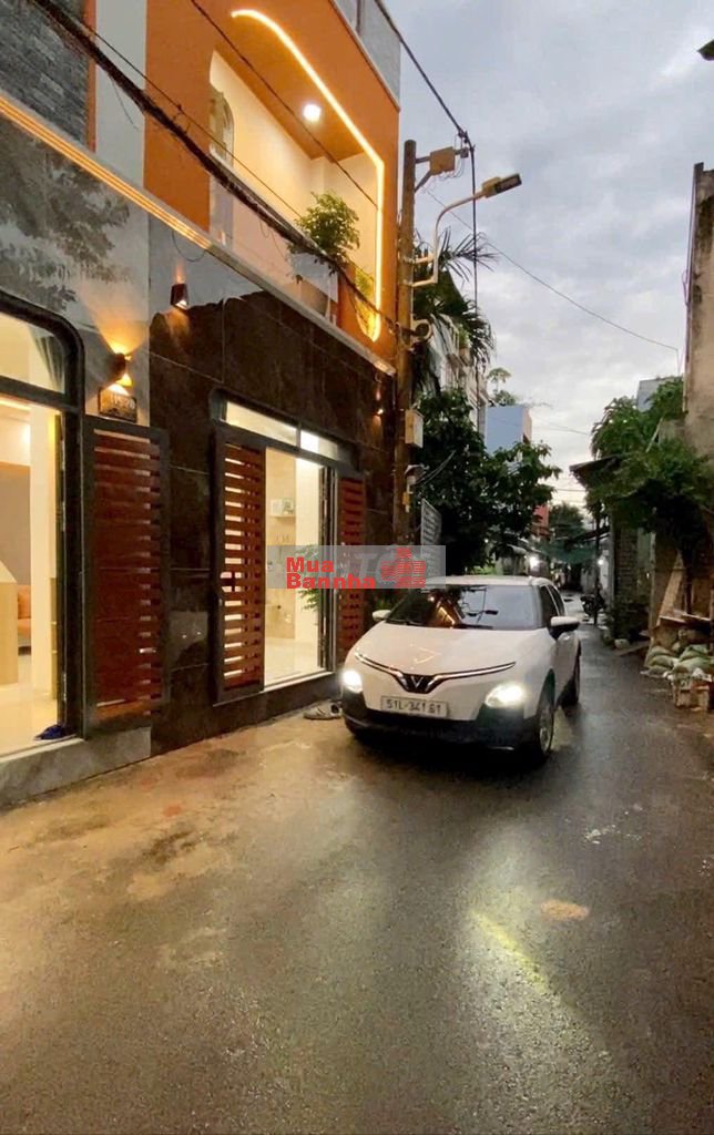 bán nhà Ngang khủng 9m5 SIÊU PHẨM ĐƯỜNG Ô TÔ XE TẢI THÔNG, KINH DOANH