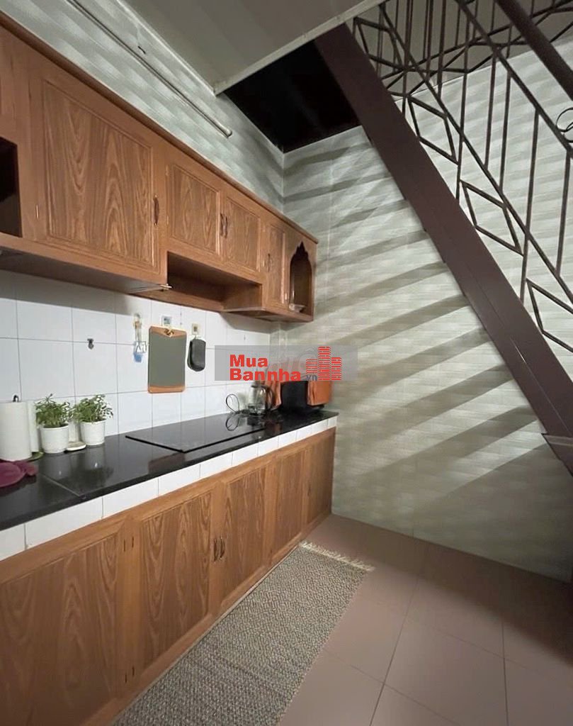 NHÀ HẺM Ô TÔ TỚI SÁT NHÀ,TÂN THỚI NHẤT, Q12.GIÁ 5T2 TL.