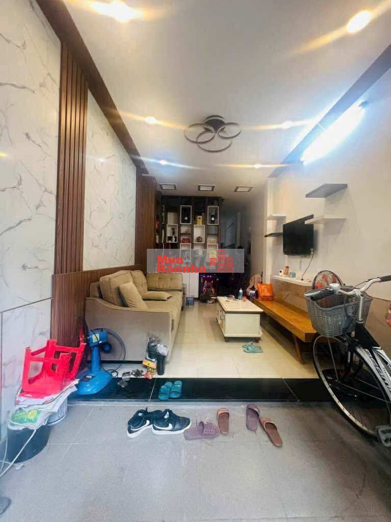 CẦN TIỀN BÁN NHÀ QUANG TRUNG, GÒ VẤP. DTSD : 76,2m2, 3PN2WC GIÁ 4,85TỶ