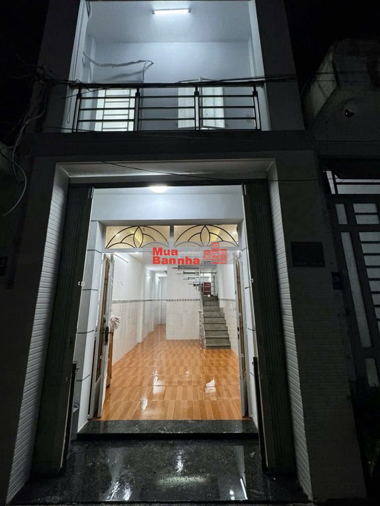 Bán Nhà Bình Long 32m2 xây 2 Tầng Giá 3,55 Tỷ