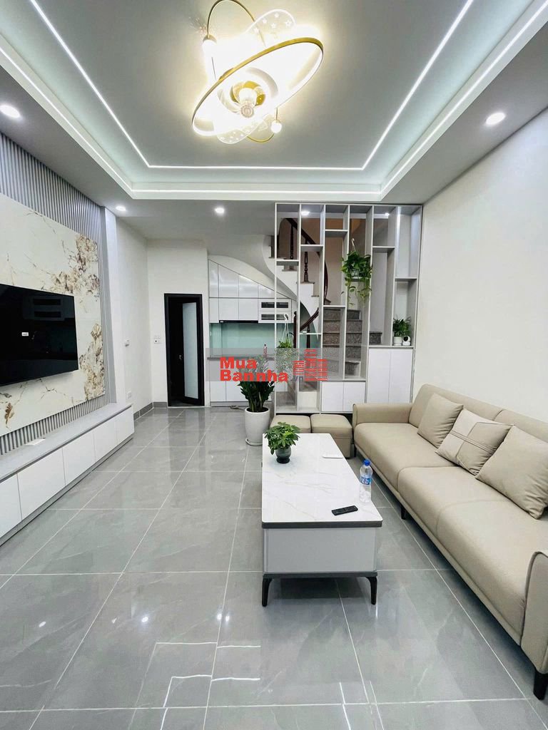 Chỉ 4,9 Tỷ! Bán Gấp Nhà La Phù Hoài Đức, 33m2x5 Tầng