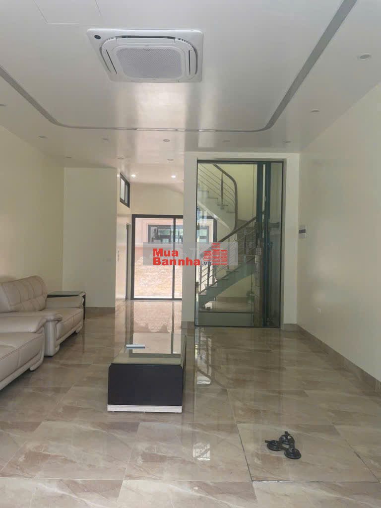 Nhà 7 tầng LongBiên 78m², MT 6m, gara ô tô, gần Aeon Mall, giá 15.8 tỷ